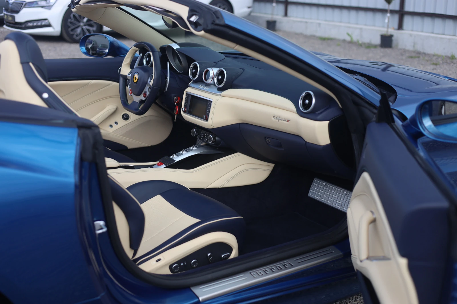 Ferrari California T 2017 560PS EVO BLU&CREMA #MAGNERIDE#SportEXHAUST | Mobile.bg   13