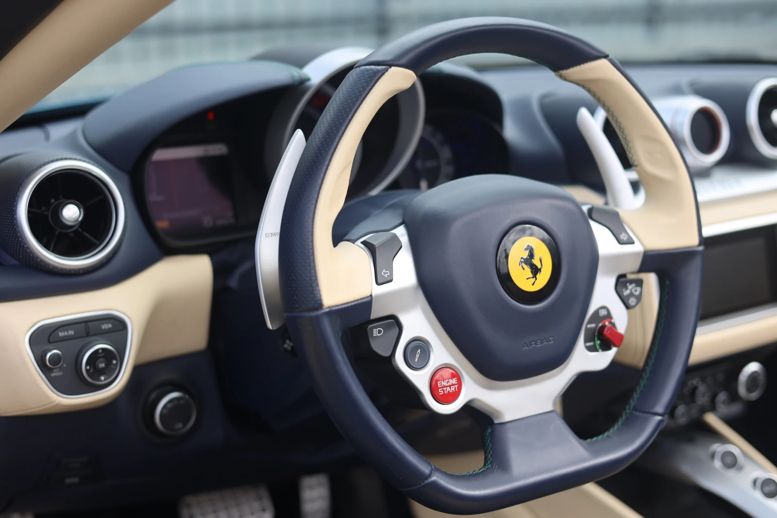 Ferrari California T 2017 560PS EVO BLU&CREMA #MAGNERIDE#SportEXHAUST | Mobile.bg   11