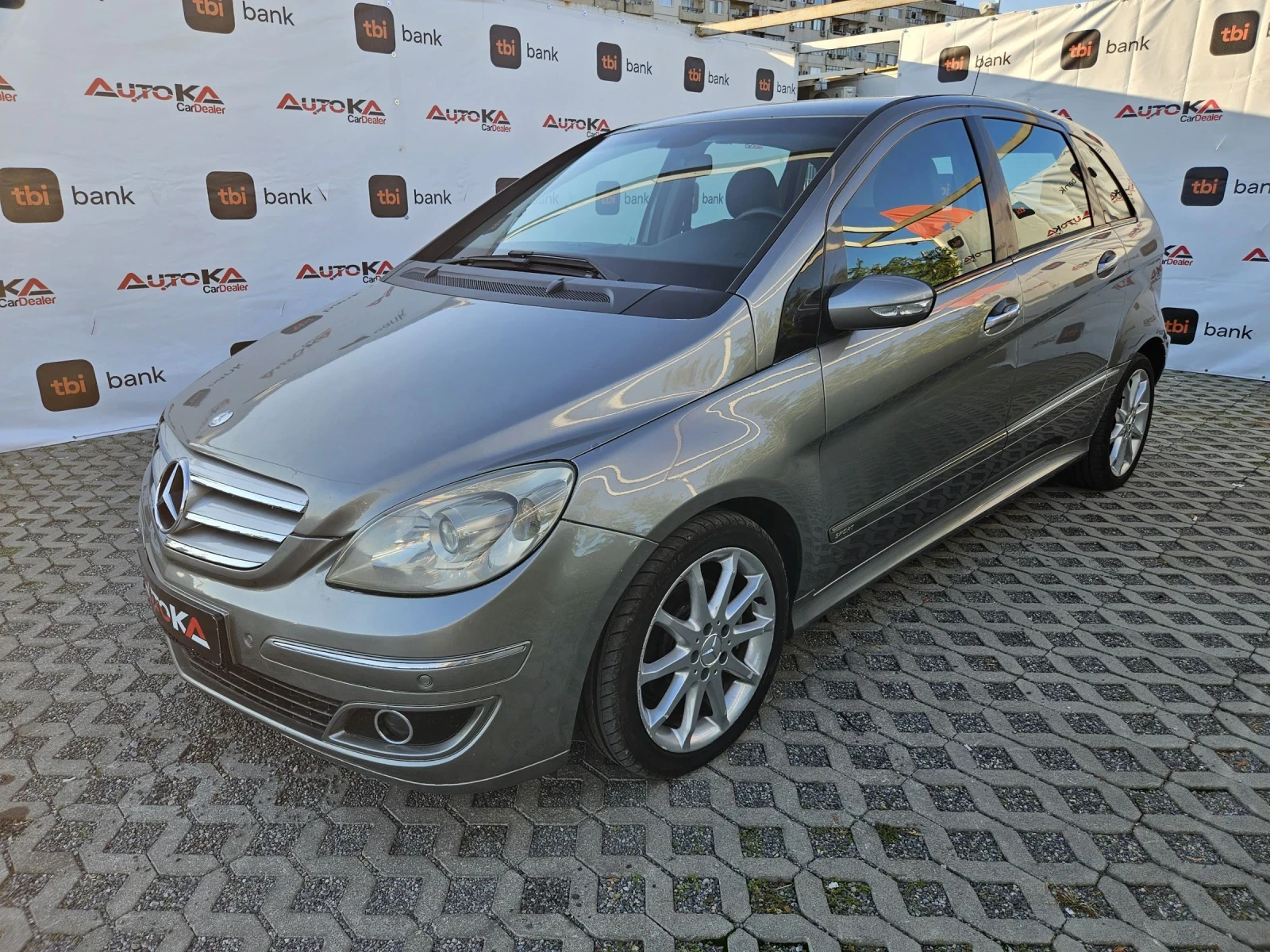 Mercedes-Benz B 200 2.0CDI-140kc= АВТОМАТИК= SPORT - изображение 6