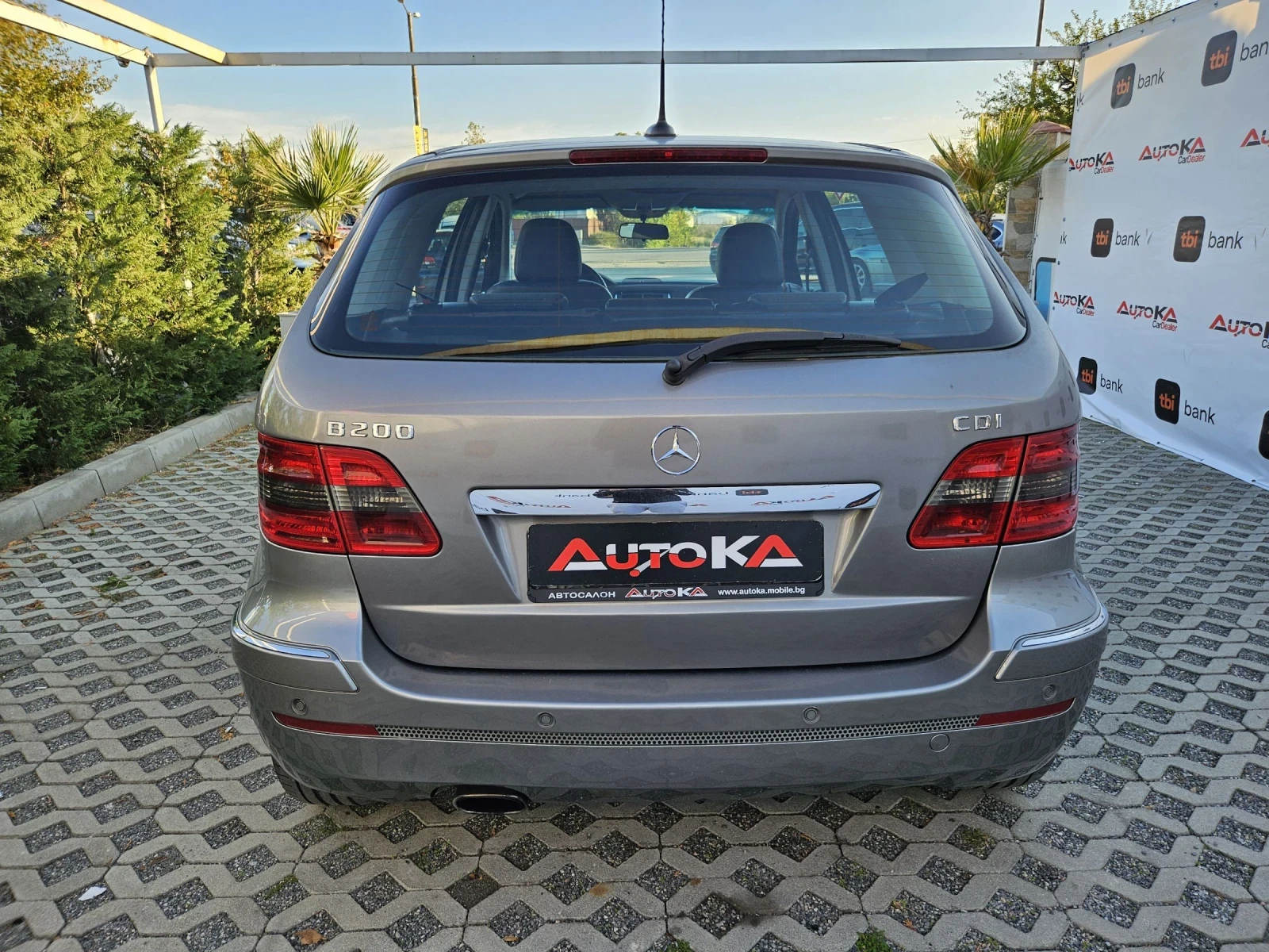 Mercedes-Benz B 200 2.0CDI-140kc= АВТОМАТИК= SPORT - изображение 4