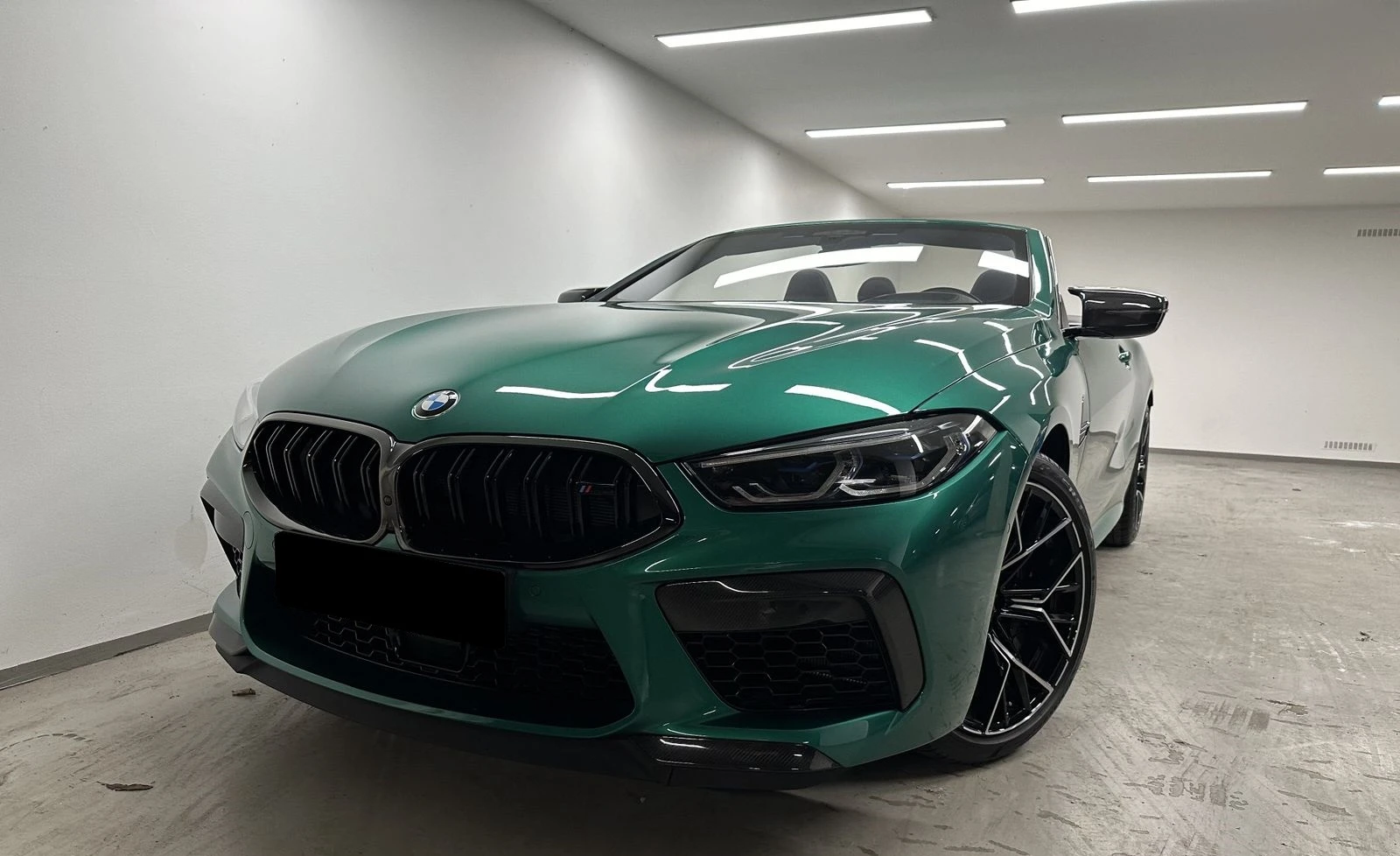 BMW M8 Competition Cabrio = Carbon= Гаранция - изображение 2