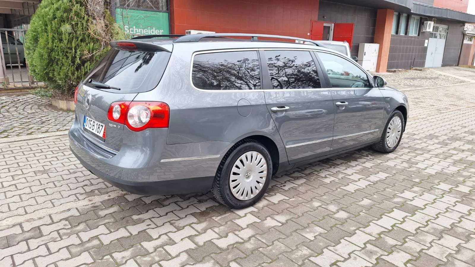 VW Passat 2.0tdi 2008 NAVI - изображение 7