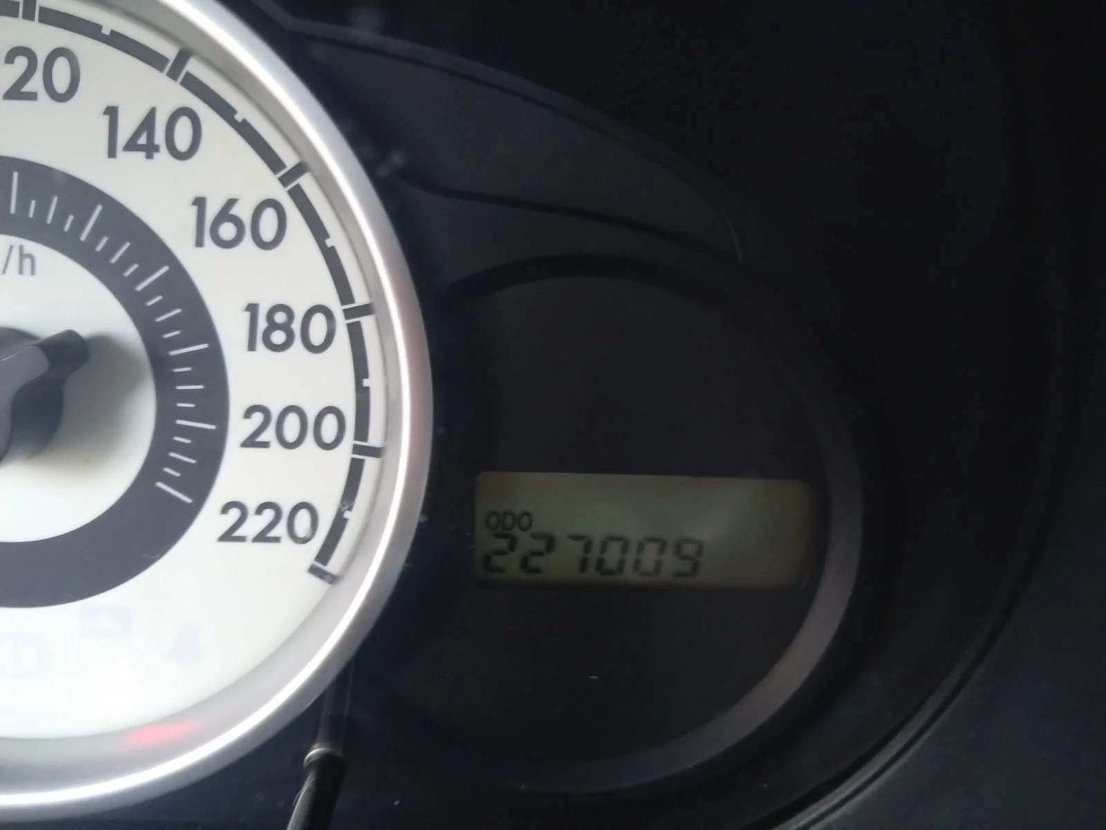Mazda 2 1.4 АГУ | Mobile.bg — изображение 12