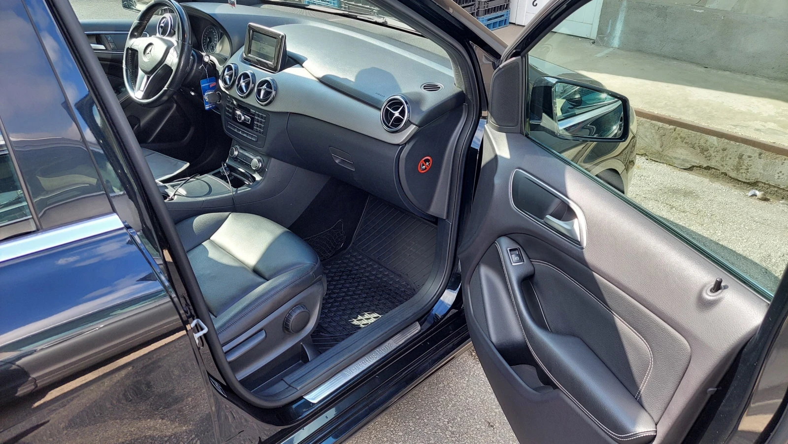 Mercedes-Benz B 180 | Mobile.bg   12