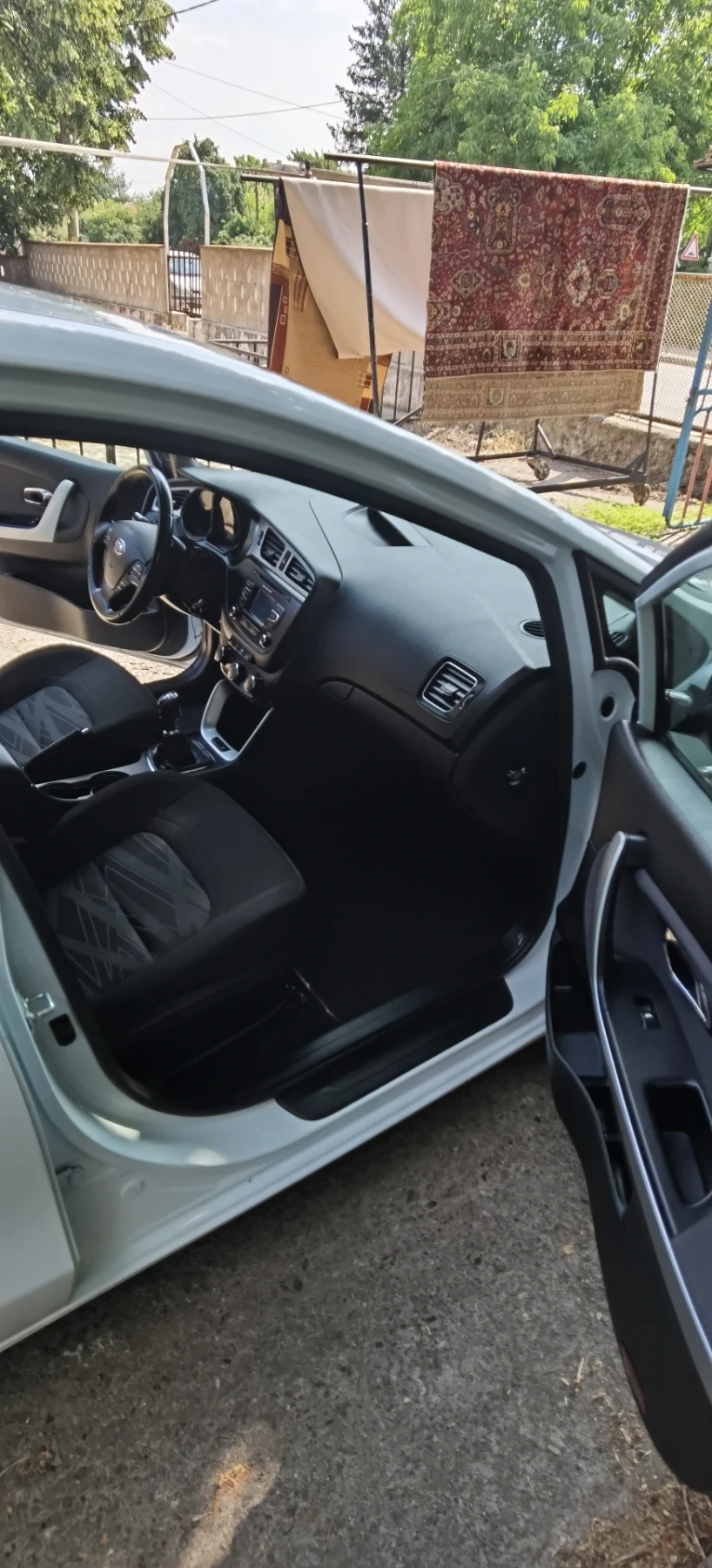 Kia Ceed 1.4CRDI90кс2015г - изображение 7