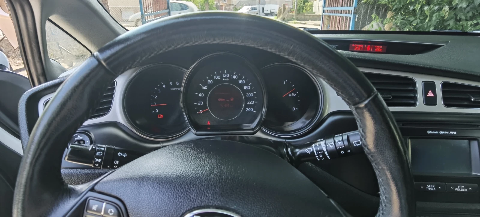 Kia Ceed 1.4CRDI90кс2015г | Mobile.bg — изображение 12