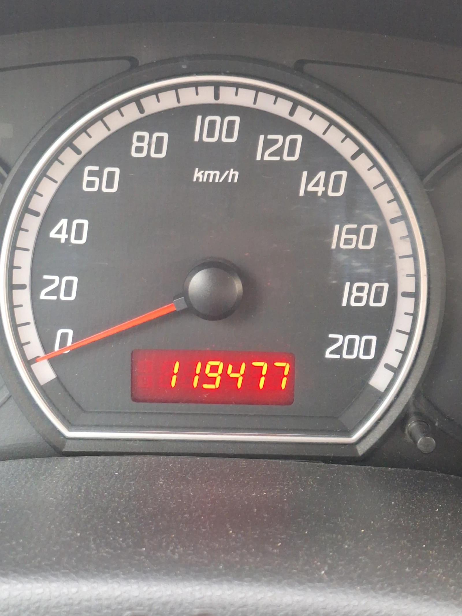 Suzuki Swift, снимка 4 - Автомобили и джипове - 51611539