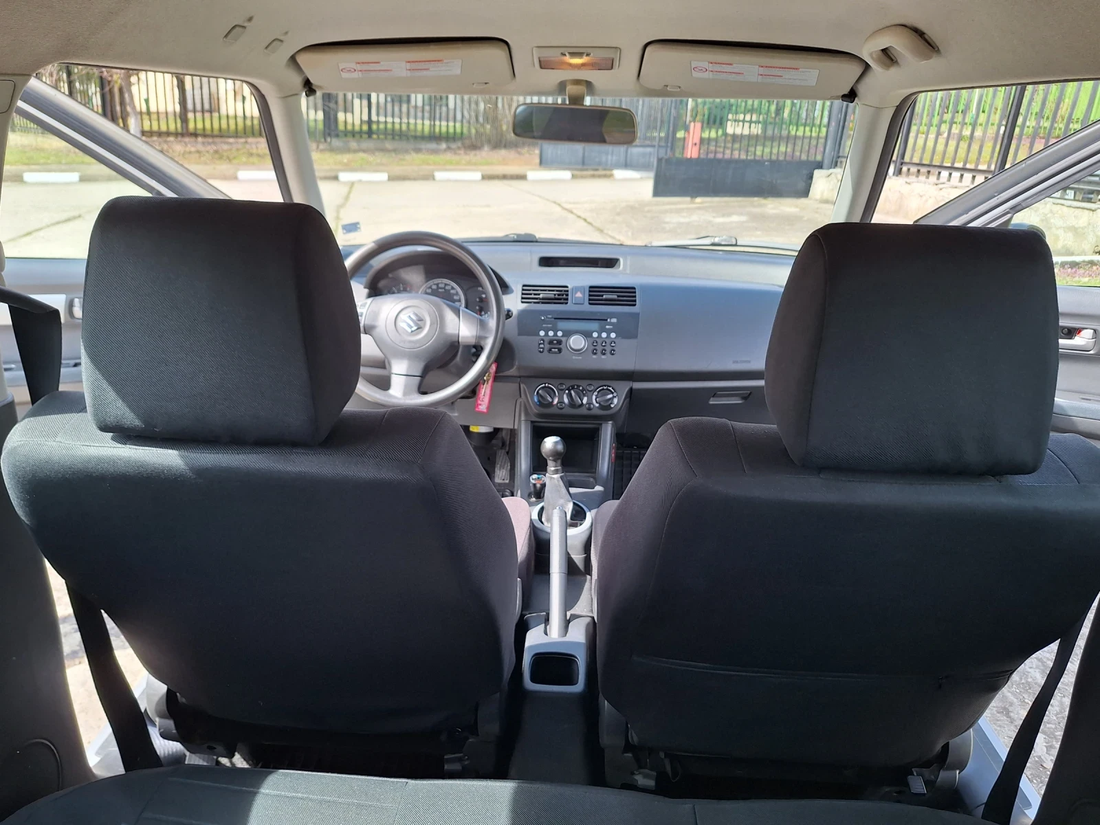 Suzuki Swift, снимка 6 - Автомобили и джипове - 51611539