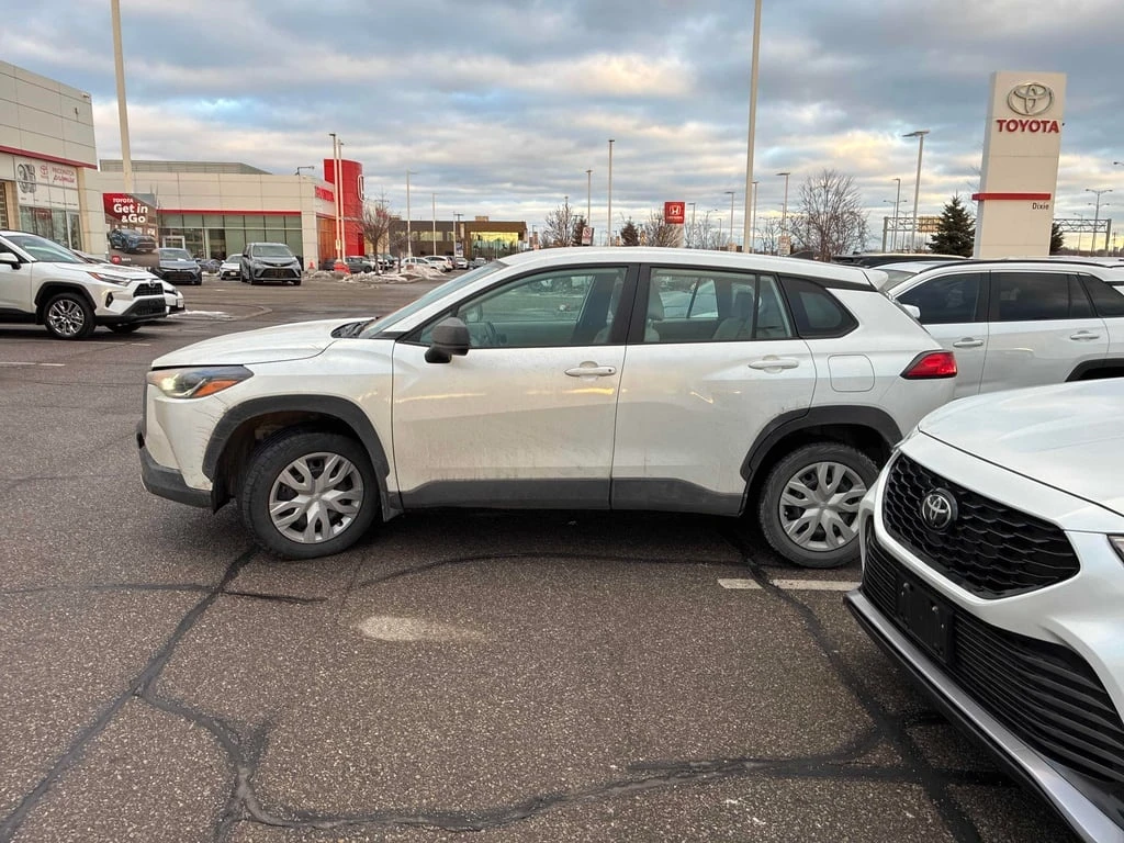 Toyota Corolla Cross * L * CARFAX * ���� �� �� | Mobile.bg � ����������� 2