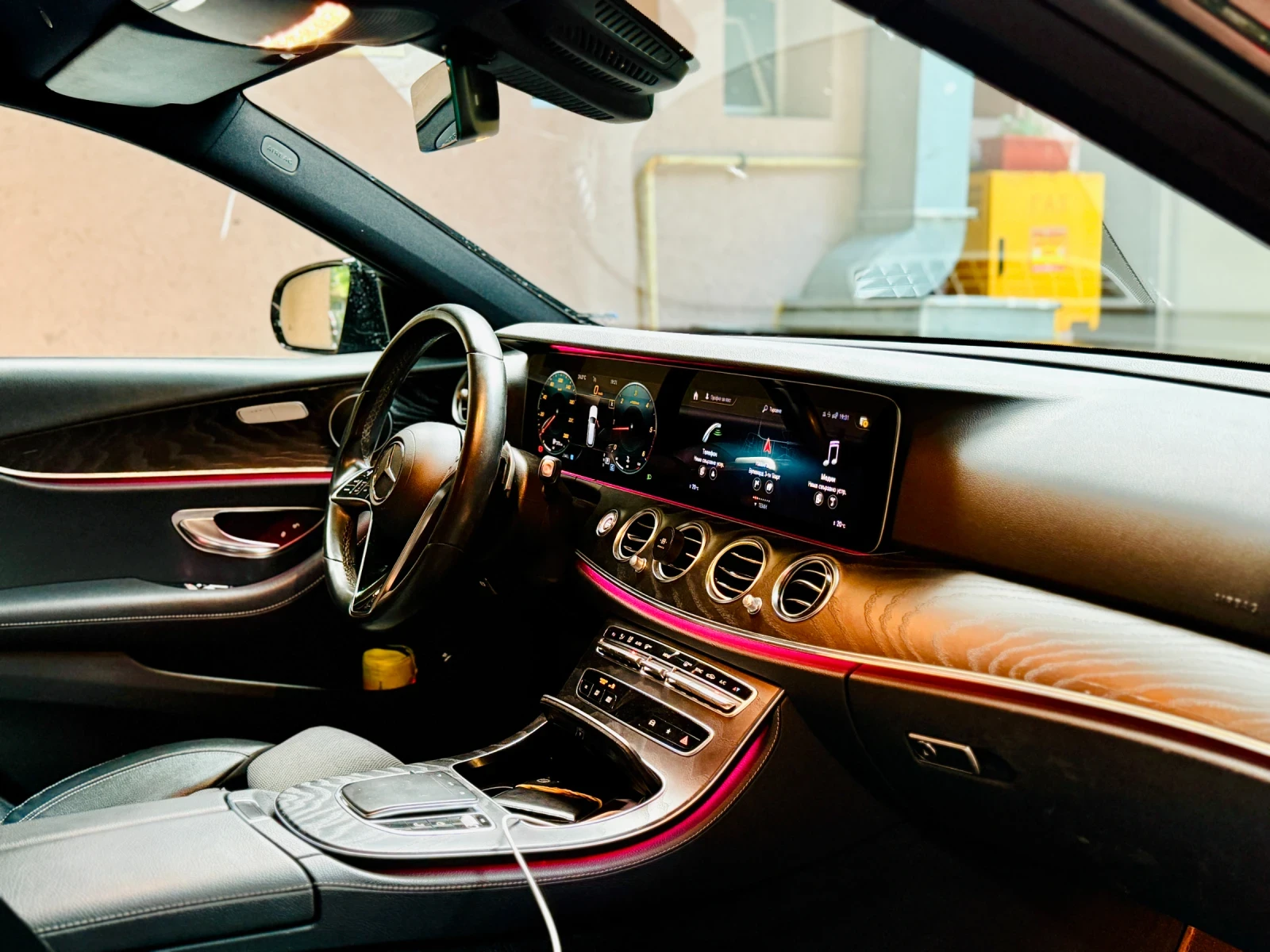 Mercedes-Benz E 220 4x4 All-terrain , снимка 5 - Автомобили и джипове - 54989664