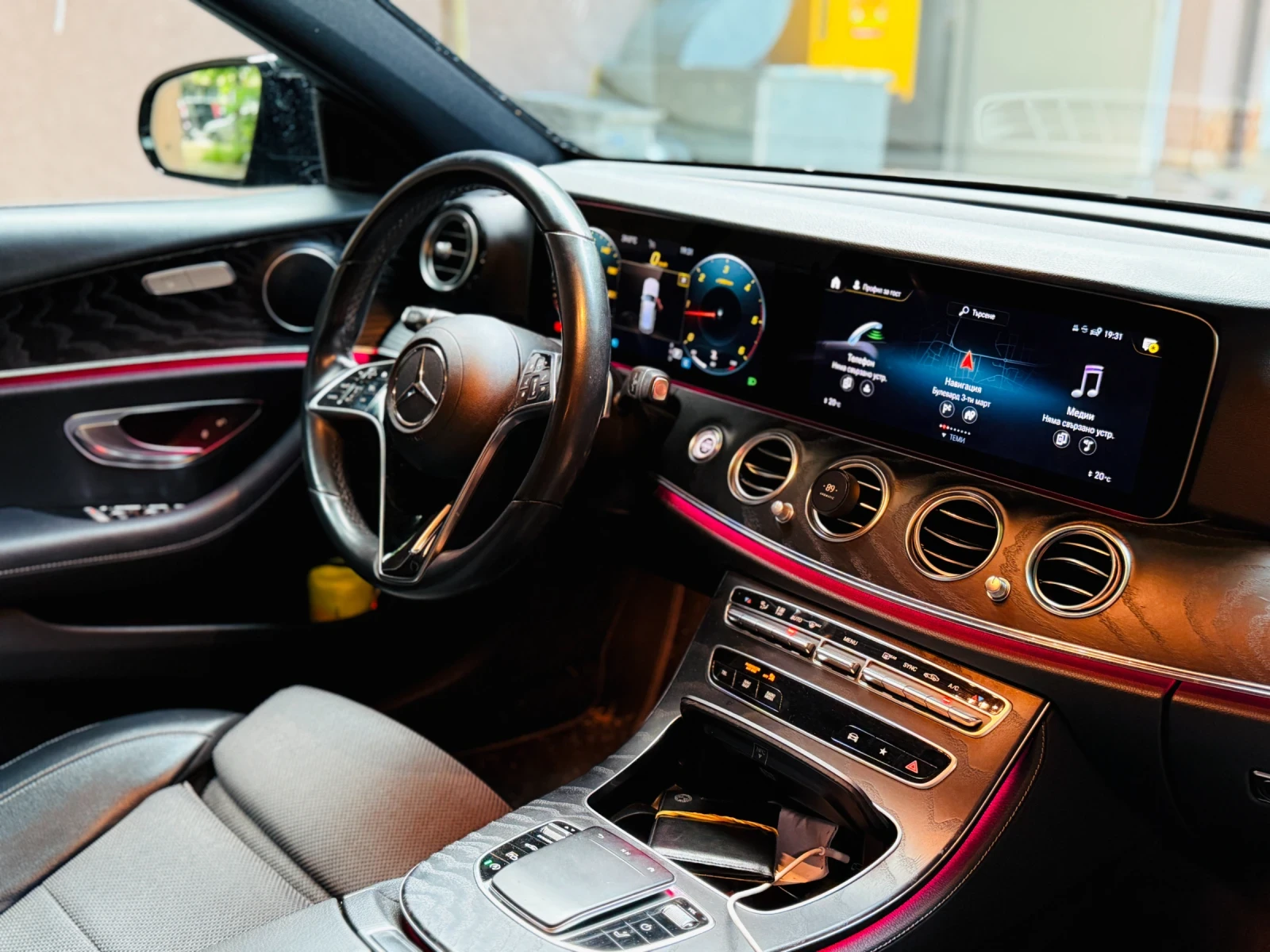 Mercedes-Benz E 220 4x4 All-terrain , снимка 9 - Автомобили и джипове - 54989664