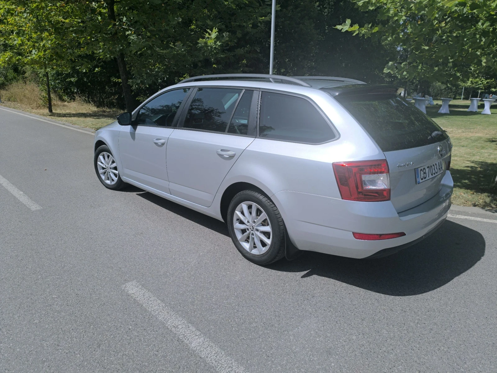 Skoda Octavia ПЕРФЕКТНА - изображение 4