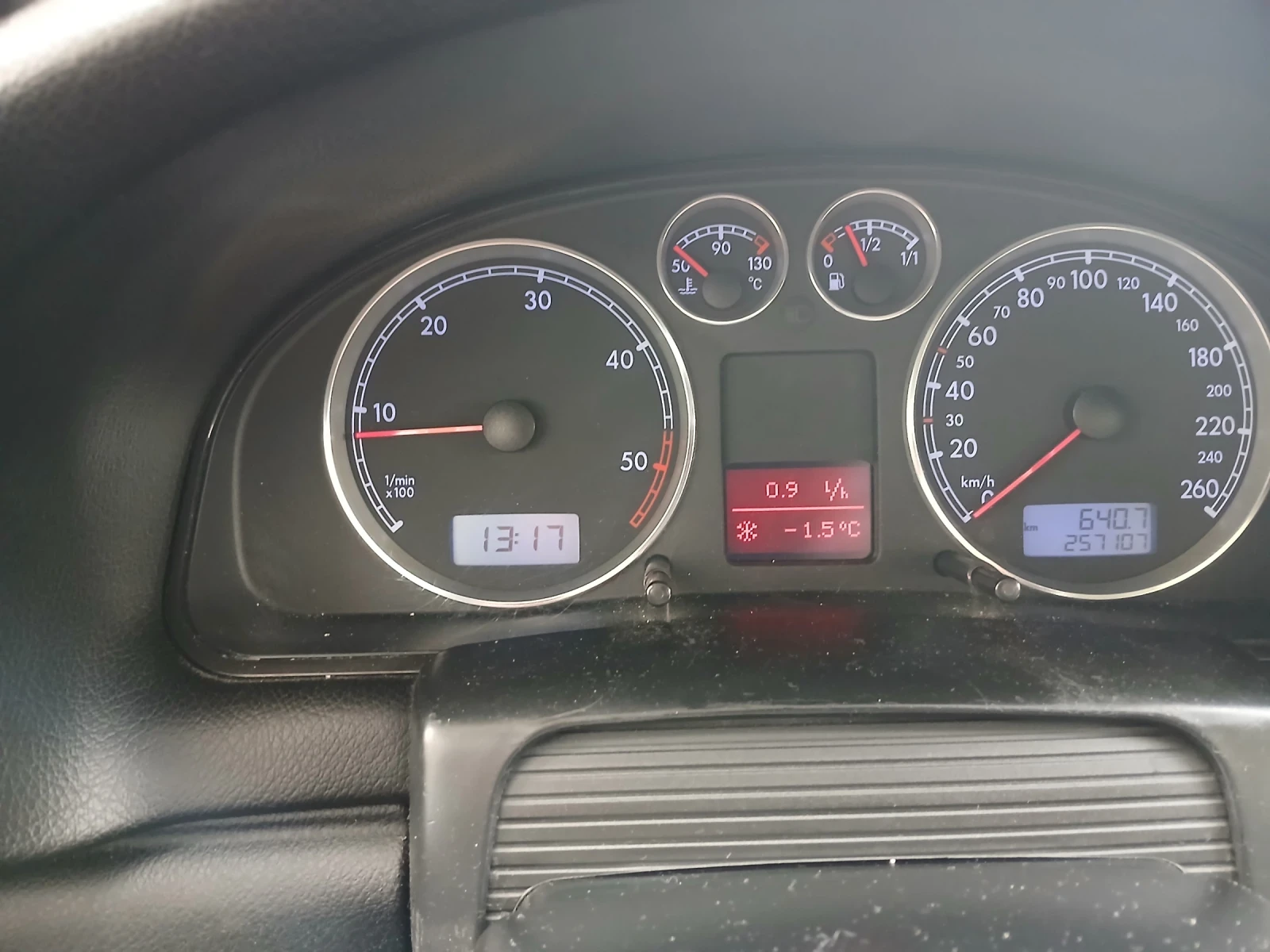 VW Passat 1.9 TDI | Mobile.bg � ����������� 10