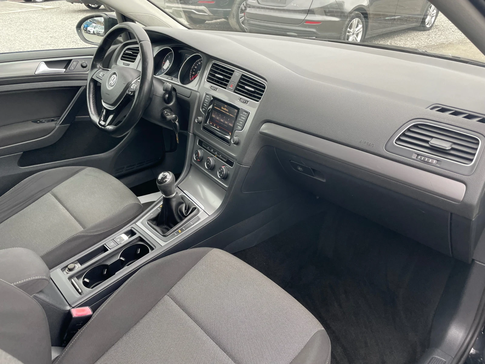VW Golf 1.6TDI BLUEMOTION HIGHLINE EURO5B | Mobile.bg � ����������� 11
