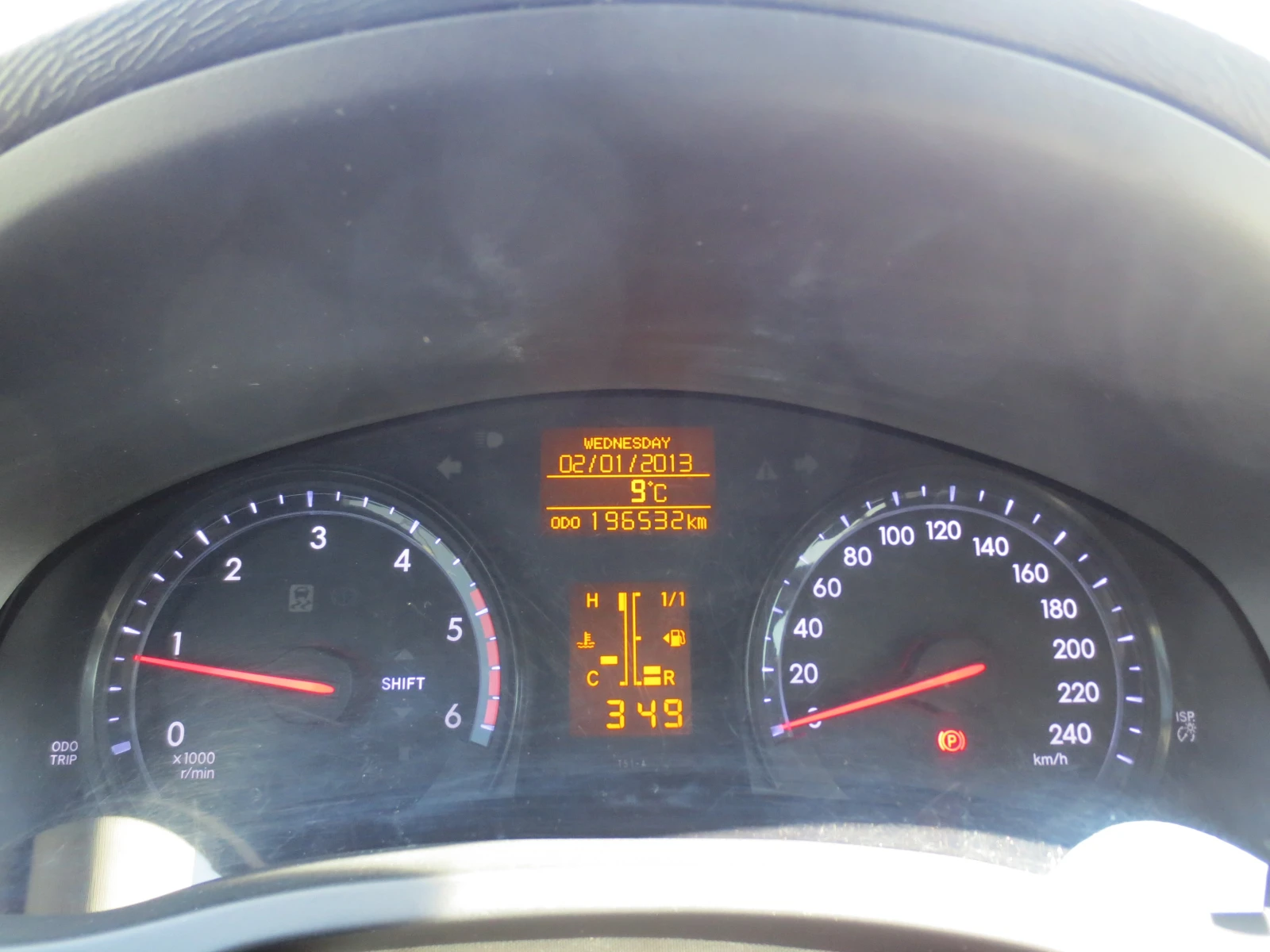 Toyota Avensis 2.0 D-4D , снимка 11 - Автомобили и джипове - 53705476