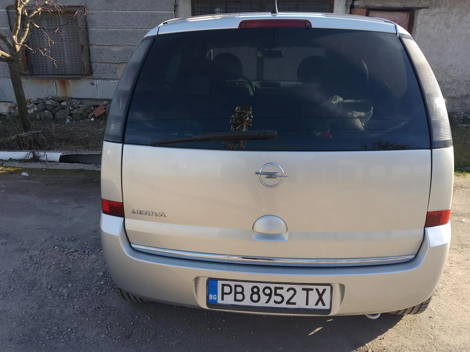 Opel Meriva 1.4 газ, снимка 7 - Автомобили и джипове - 53833525