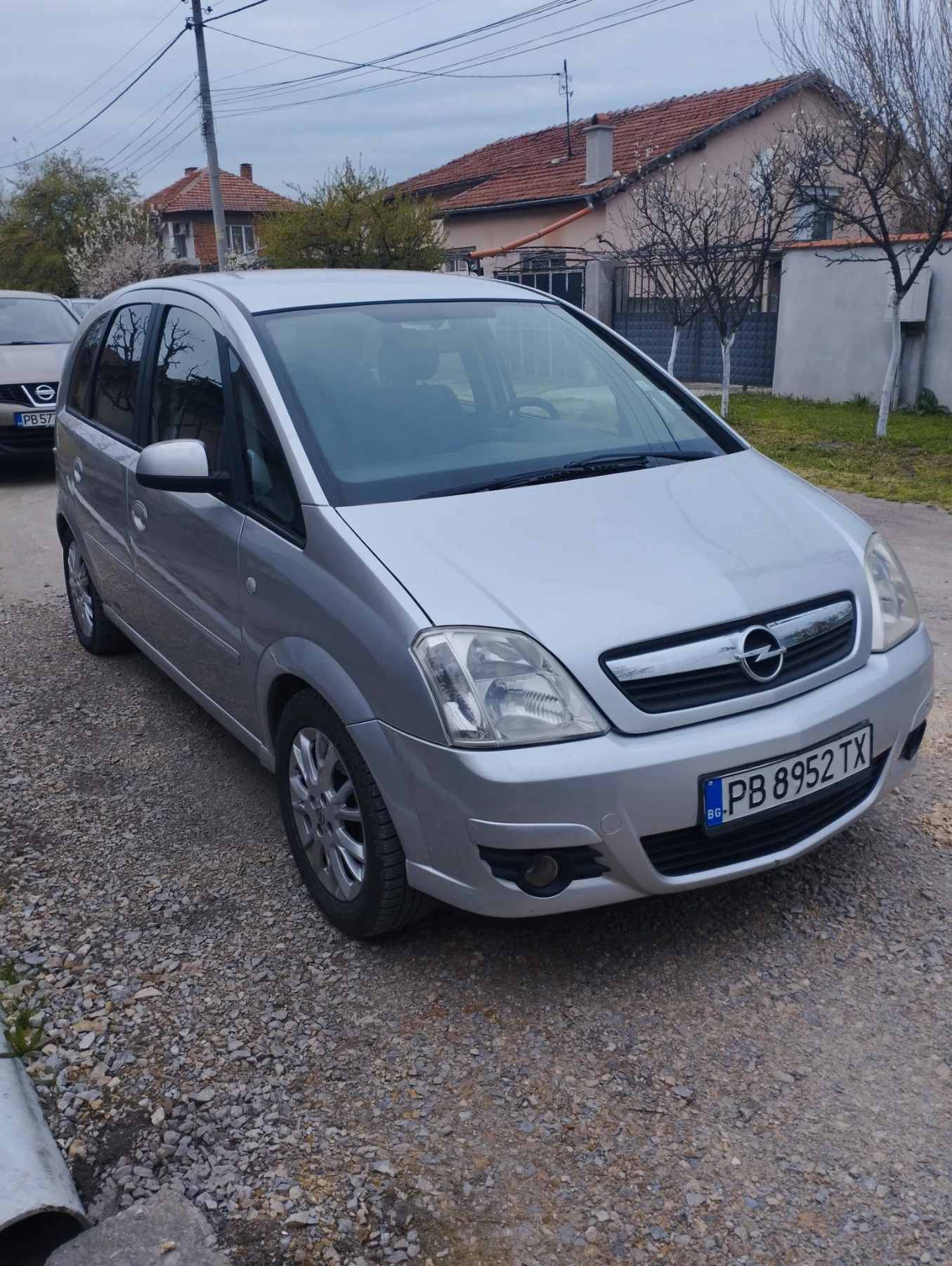 Opel Meriva 1.4 газ, снимка 10 - Автомобили и джипове - 53833525