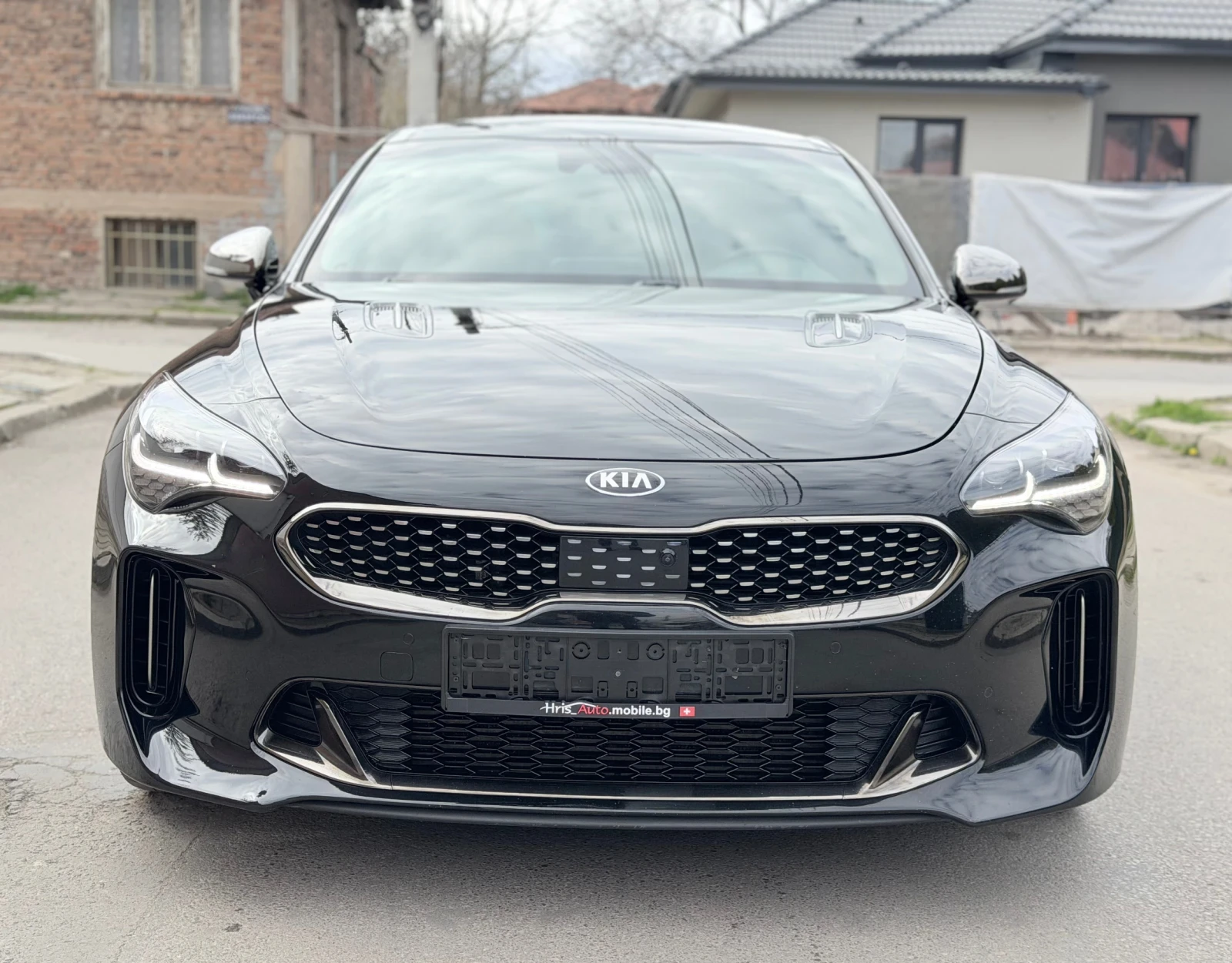 Kia Stinger 3.3 T-GDI GT AWD Внос Швейцария, снимка 8 - Автомобили и джипове - 53950020