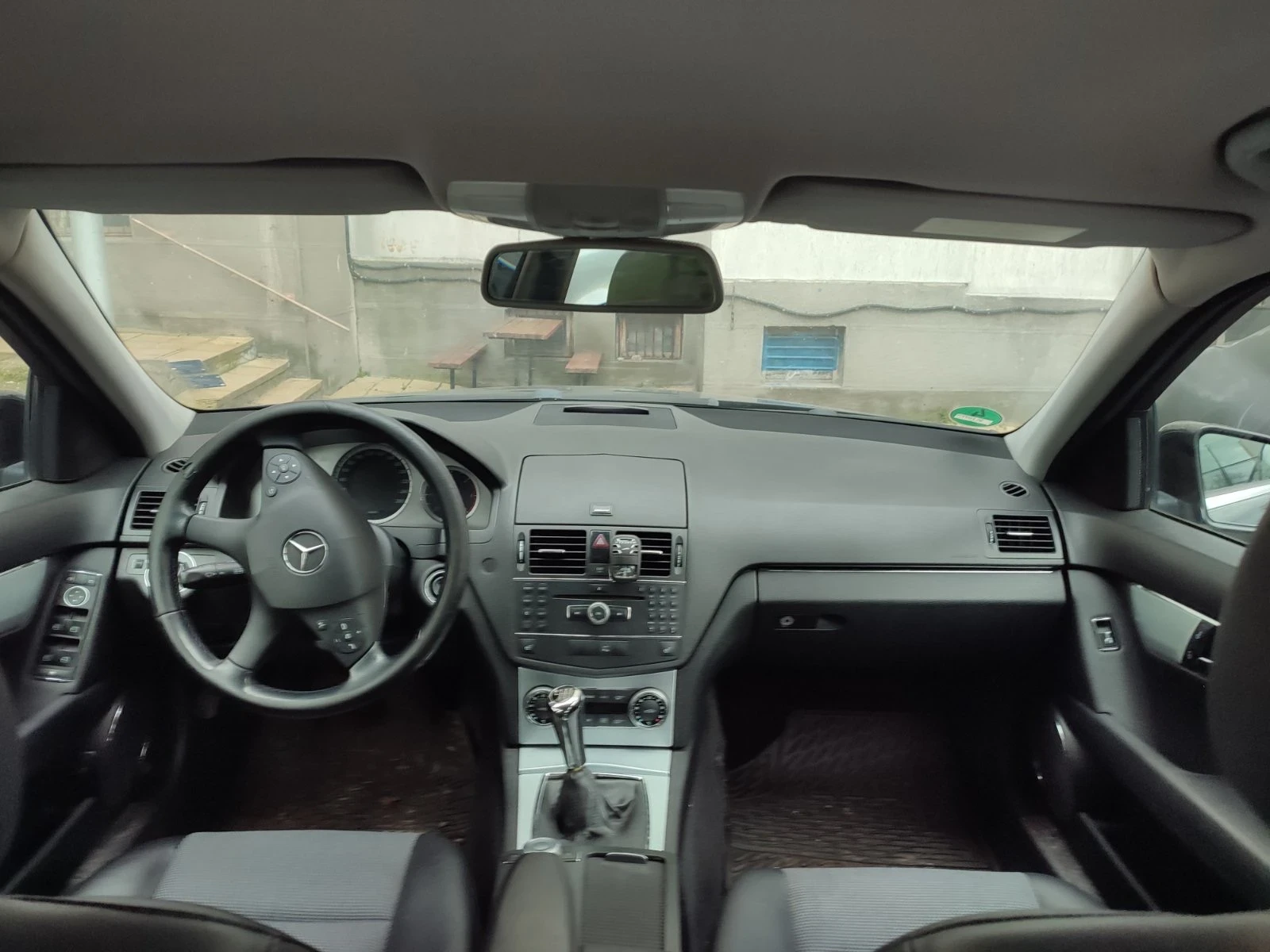 Mercedes-Benz C 200, снимка 5 - Автомобили и джипове - 54042758