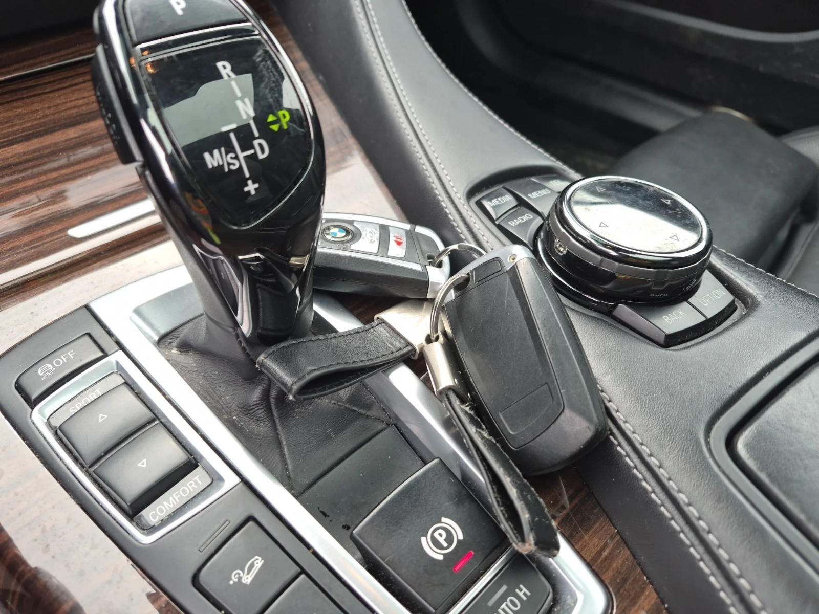 BMW 640 XDRIVE * M ПАКЕТ * ОБДУХВАНЕ * HEAD UP * CARFAX * , снимка 8 - Автомобили и джипове - 54705229