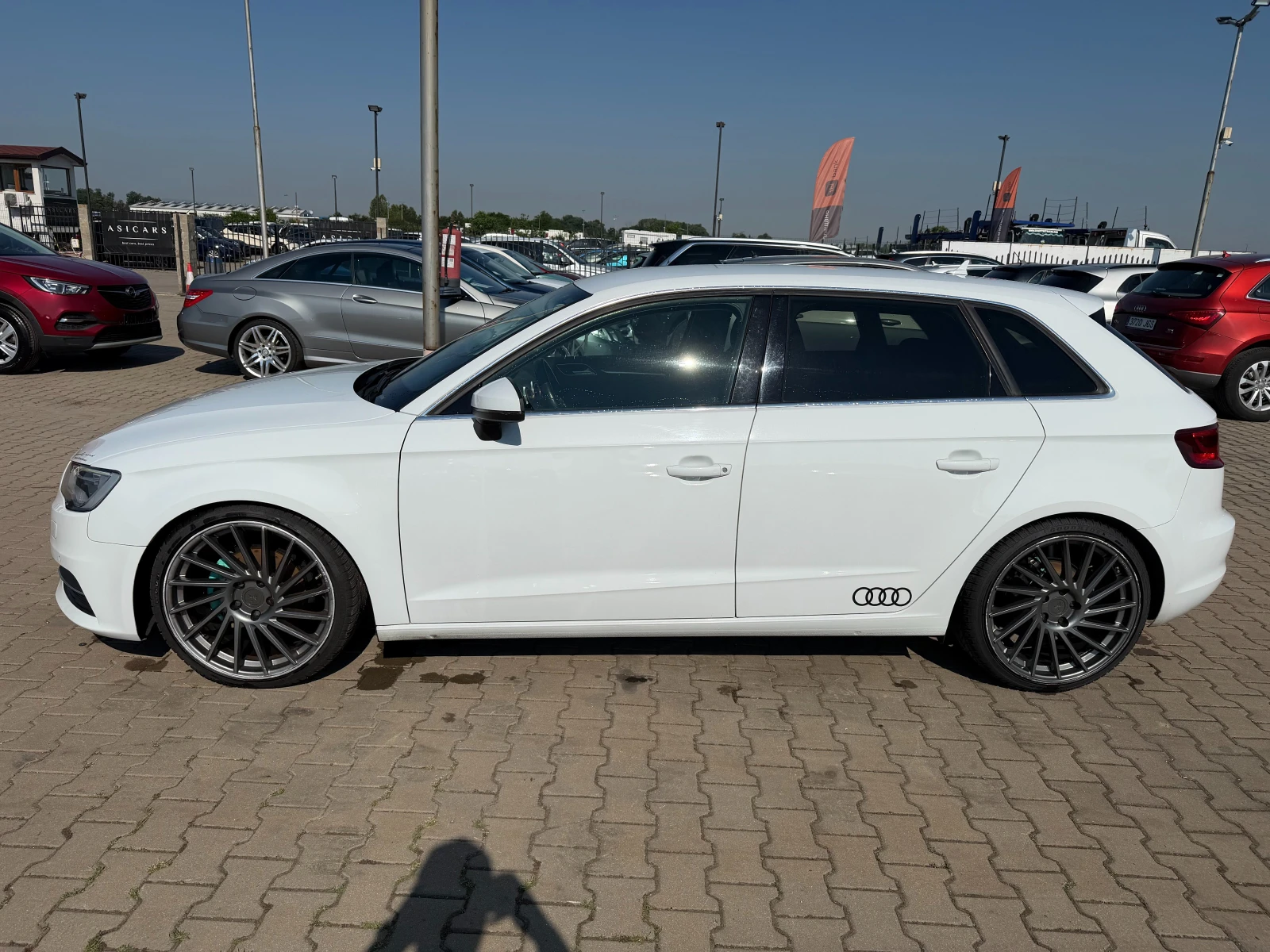 Audi A3 1.6TDI KOJA/NAVI EURO 5, снимка 9 - Автомобили и джипове - 55059141