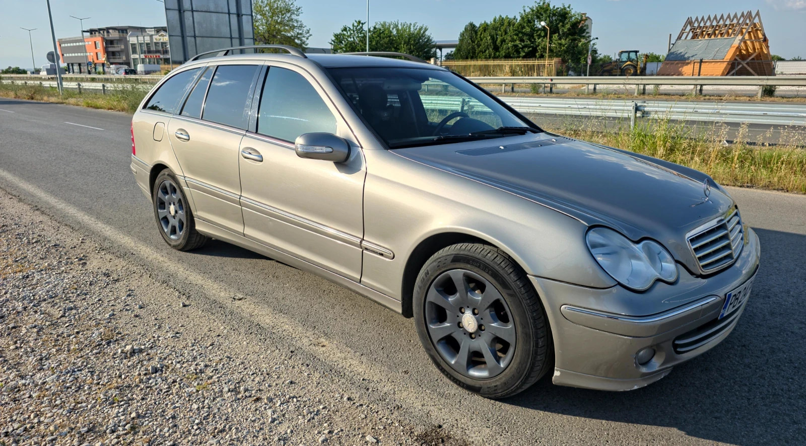 Mercedes-Benz C 220, снимка 3 - Автомобили и джипове - 55092827