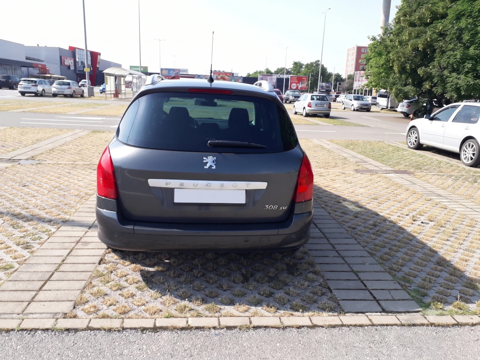 Peugeot 308 SW e-HDi 1.6, снимка 3 - Автомобили и джипове - 55100614