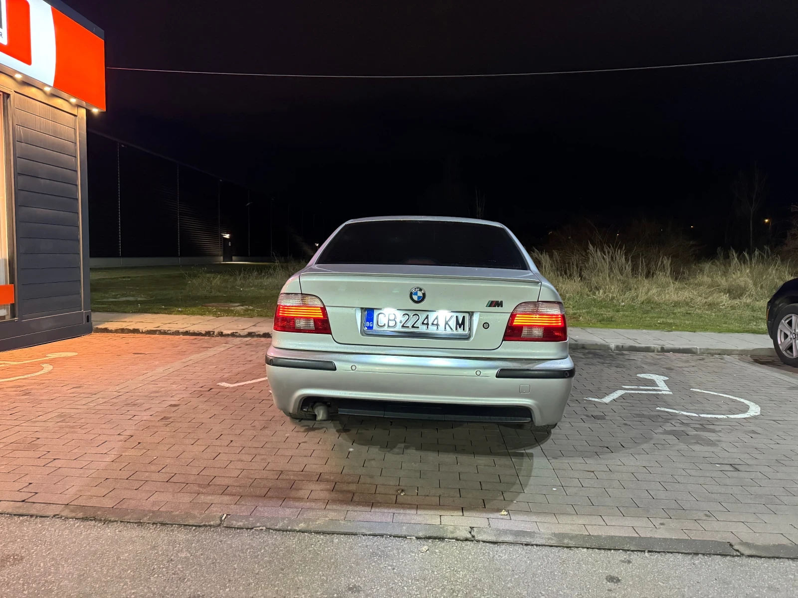BMW 525 2, 5 D, снимка 4 - Автомобили и джипове - 55565735