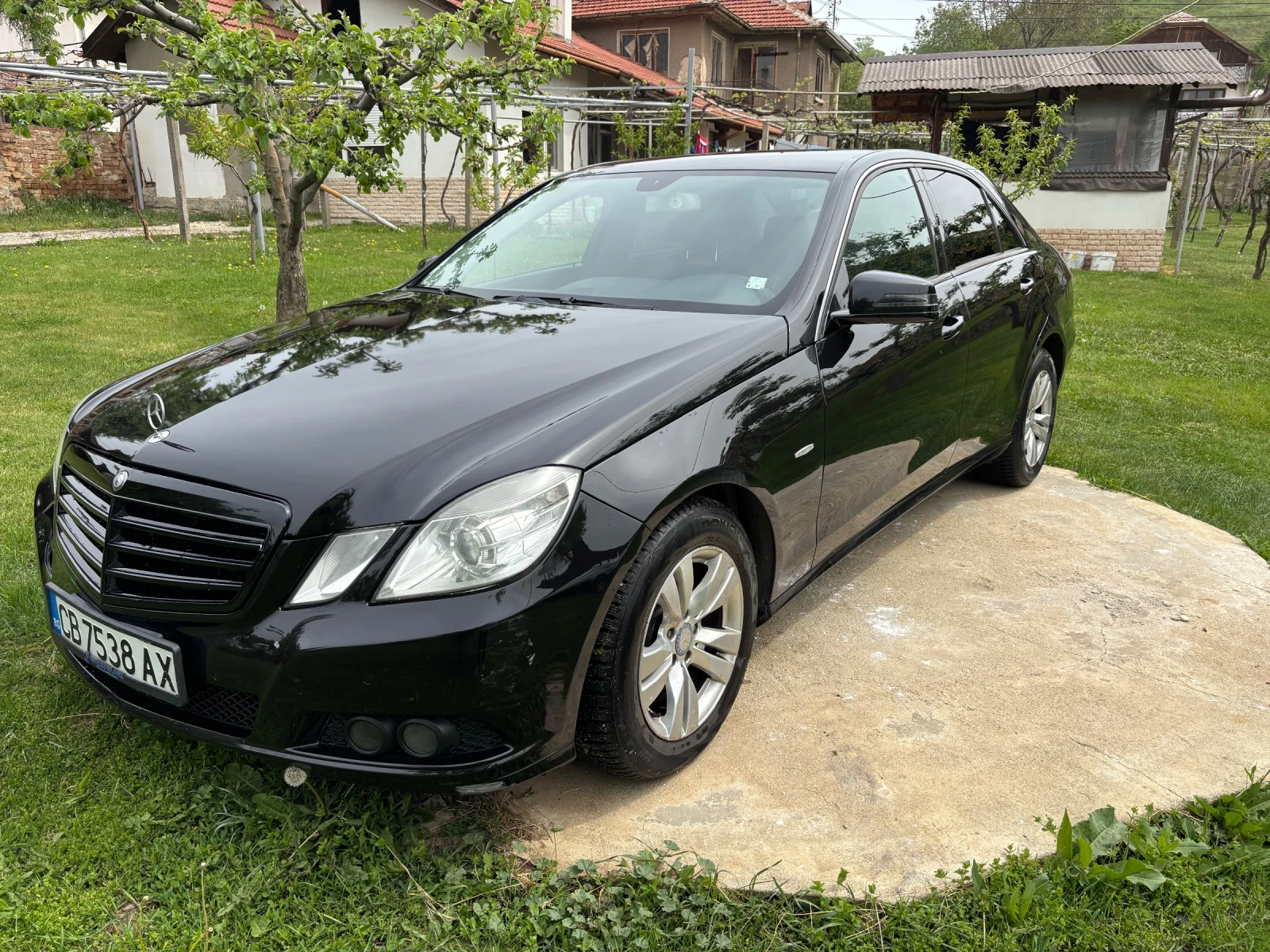 Mercedes-Benz E 300 CDI:: Elegance, снимка 2 - Автомобили и джипове - 55589865