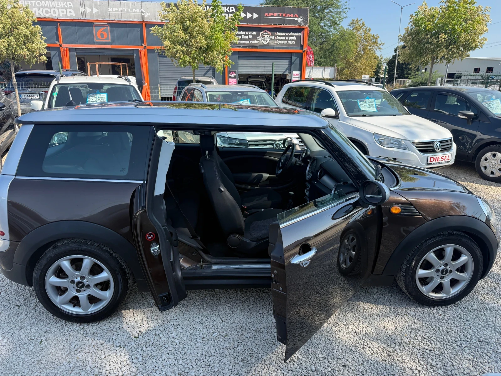 Mini Clubman 1.6 Дизел, снимка 8 - Автомобили и джипове - 55810991