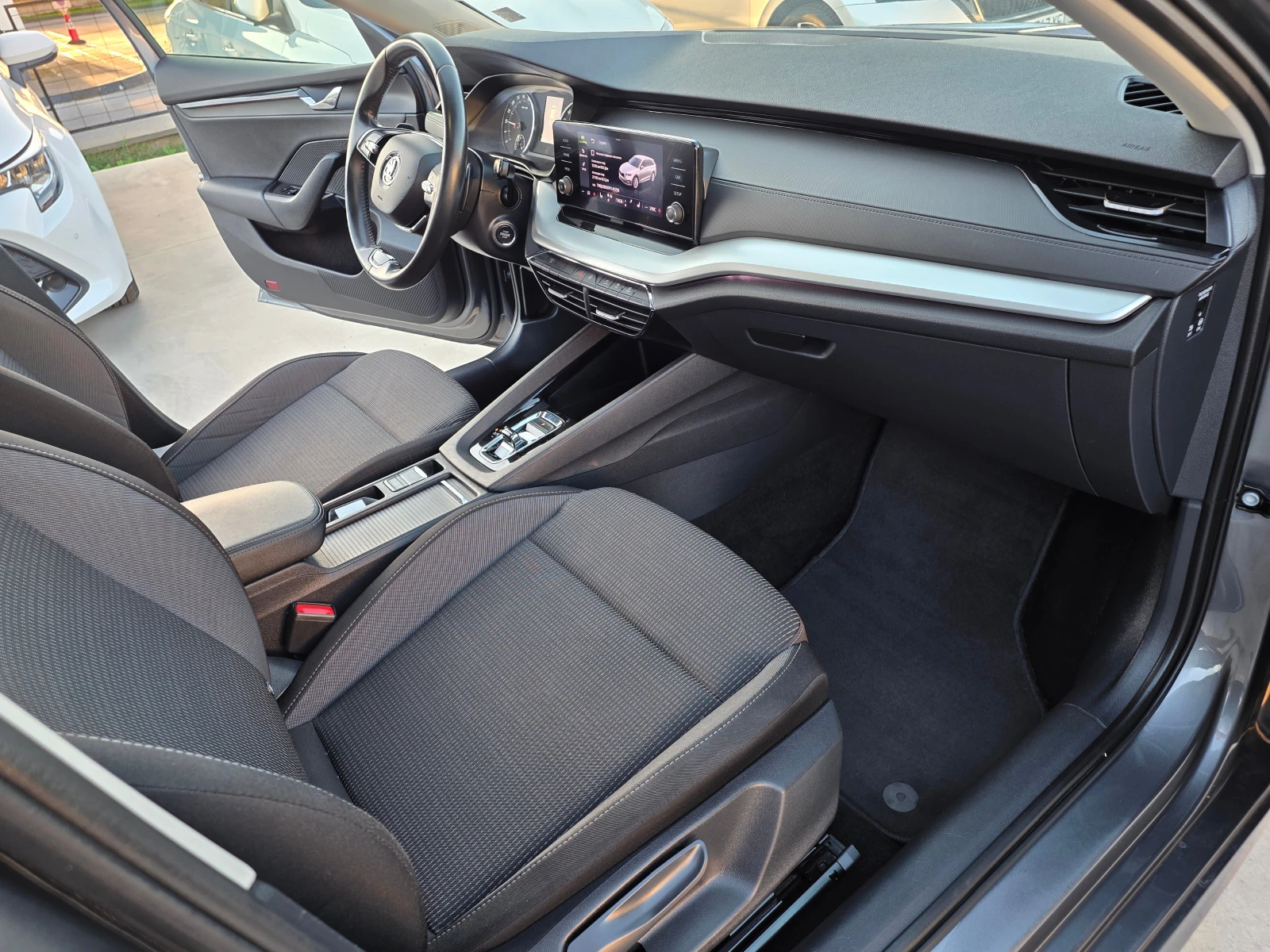 Skoda Octavia � �������� 2.0 TDI-�/�-150�� | Mobile.bg � ����������� 9