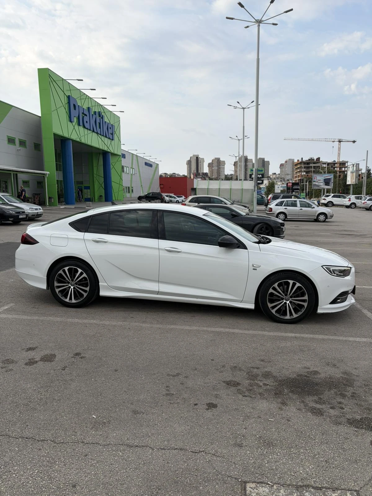 Opel Insignia SPORTS TURIER B OPC line, снимка 2 - Автомобили и джипове - 56041038