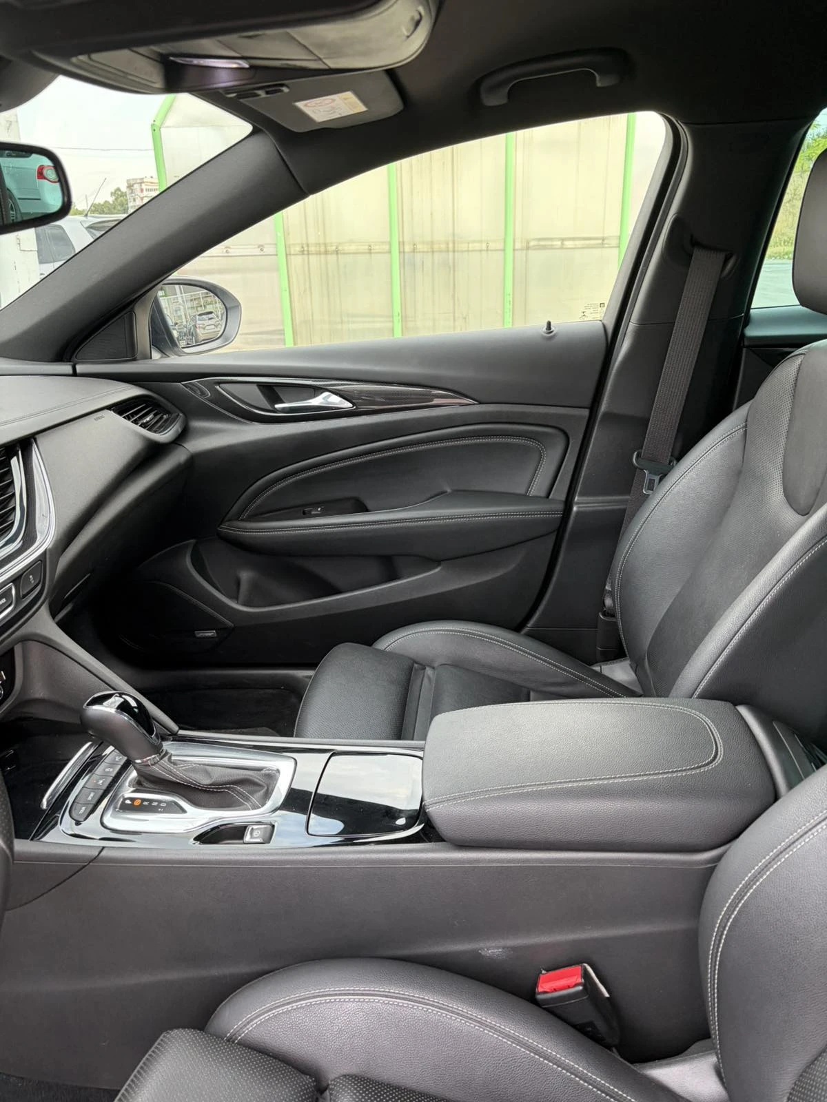 Opel Insignia SPORTS TURIER B OPC line, снимка 9 - Автомобили и джипове - 56041038