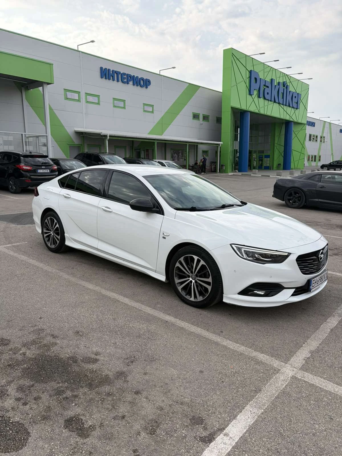 Opel Insignia SPORTS TURIER B OPC line, снимка 3 - Автомобили и джипове - 56041038