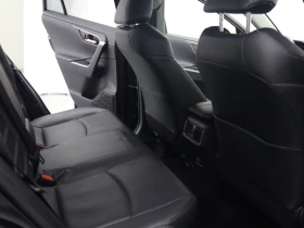 Toyota Rav4 HYBRID / 4X4 / DISTRONIK / CAMERA / ГАРАНЦИЯ / , снимка 17