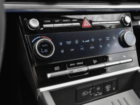 Hyundai Santa fe LUXURY ЦЕНА ДО БГ РЕГИСТРАЦИЯ & АВТОКРЕДИТ, снимка 16