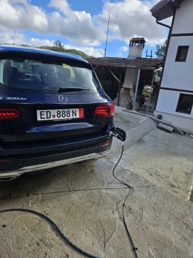 Mercedes-Benz GLC 300 de 4MATIK Plug-in hibrid, снимка 9