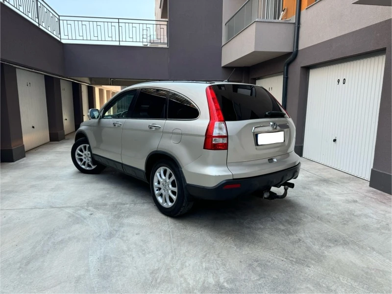 Honda Cr-v Executive, снимка 6 - Автомобили и джипове - 46837189