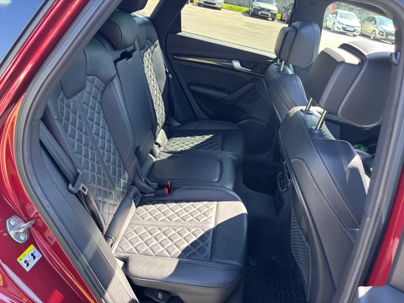 Audi SQ5, снимка 5 - Автомобили и джипове - 52411210