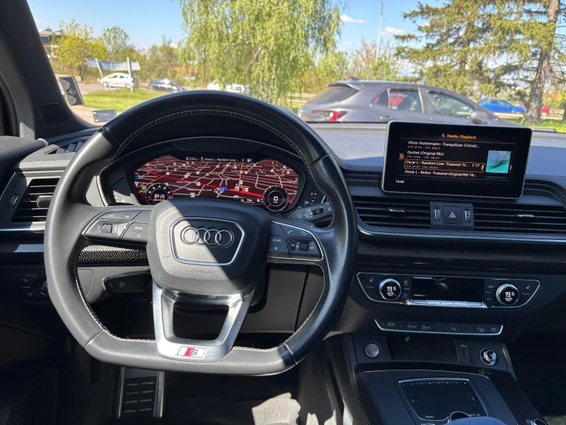 Audi SQ5, снимка 9 - Автомобили и джипове - 52411210