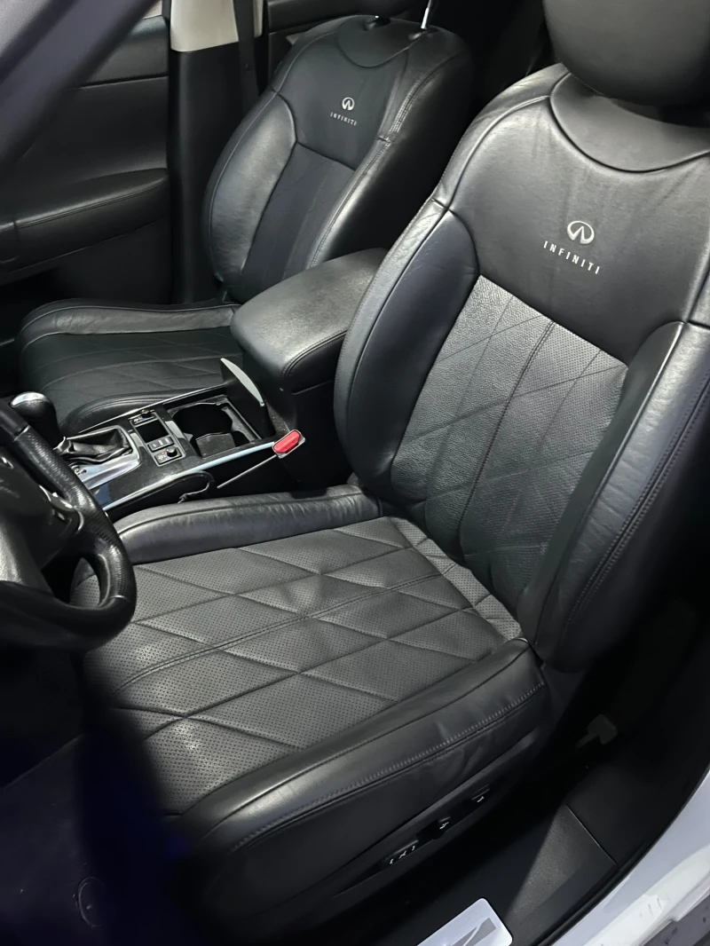Infiniti Fx 35 LPG, снимка 11 - Автомобили и джипове - 52869319