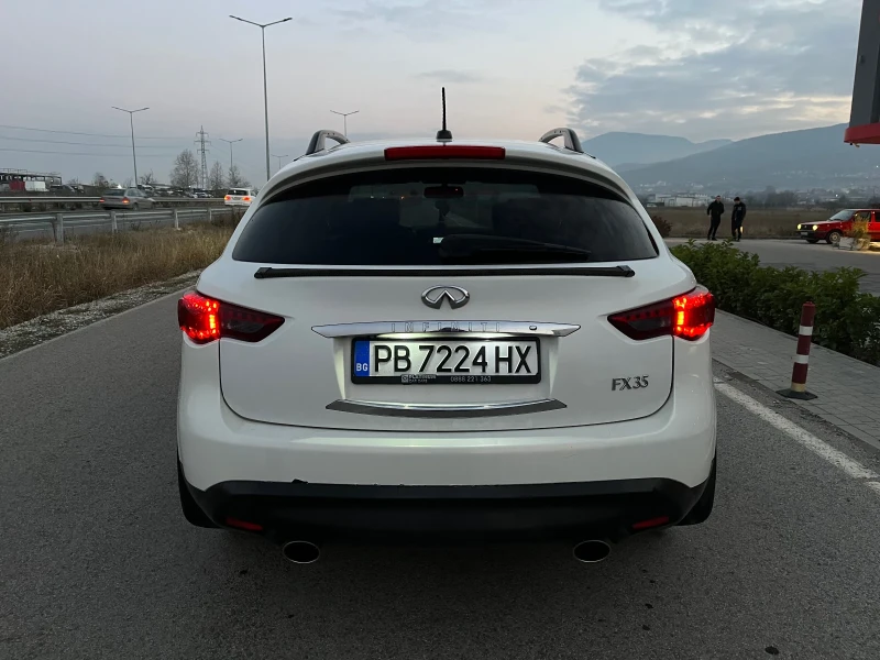 Infiniti Fx 35 LPG, снимка 5 - Автомобили и джипове - 52869319