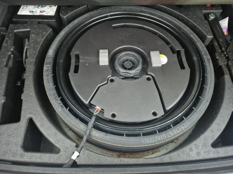 Audi SQ5 * PROGRESSIV * CARFAX * БЕЗ ПЪРВОНАЧАЛНА ВНОСКА, снимка 15 - Автомобили и джипове - 52905246