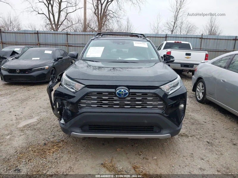 Toyota Rav4 Hybrid* 4WD* Black Edition* Buy now, снимка 2 - Автомобили и джипове - 53590965