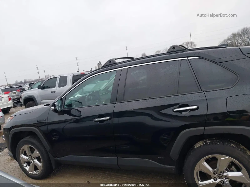 Toyota Rav4 Hybrid* 4WD* Black Edition* Buy now, снимка 9 - Автомобили и джипове - 53590965