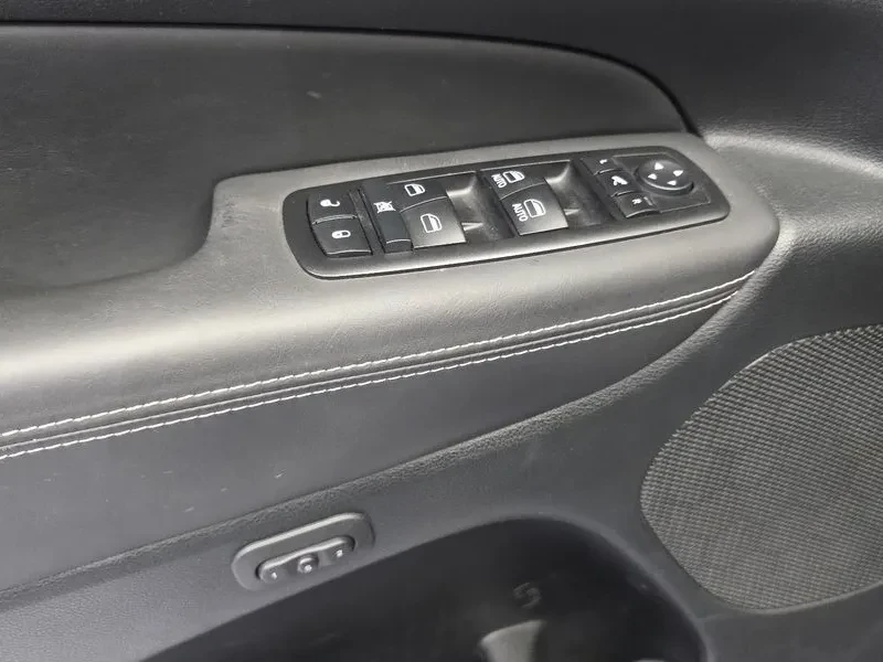 Jeep Grand cherokee 3.0 DIESEL OVERLAND WK2, снимка 13 - Автомобили и джипове - 55183479