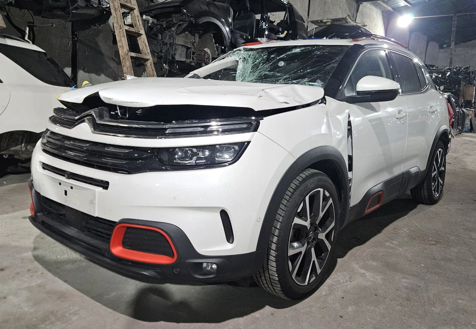 Citroen C5 Aircross 1.6T, снимка 1