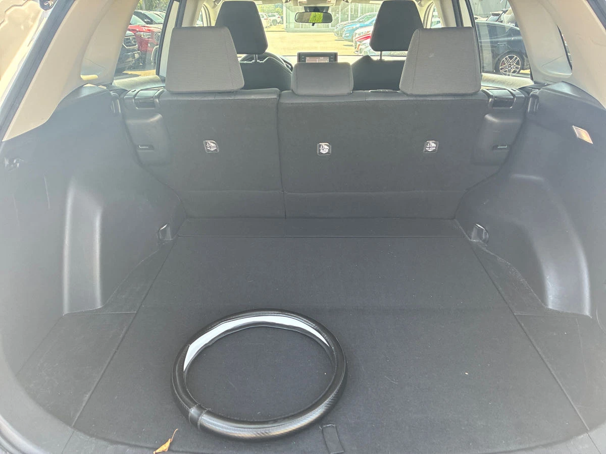 Toyota Rav4 CARFAX* АВТОФИНАНСИРАНЕ БЕЗ ПЪРВОНАЧАЛНА ВНОСКА - изображение 7