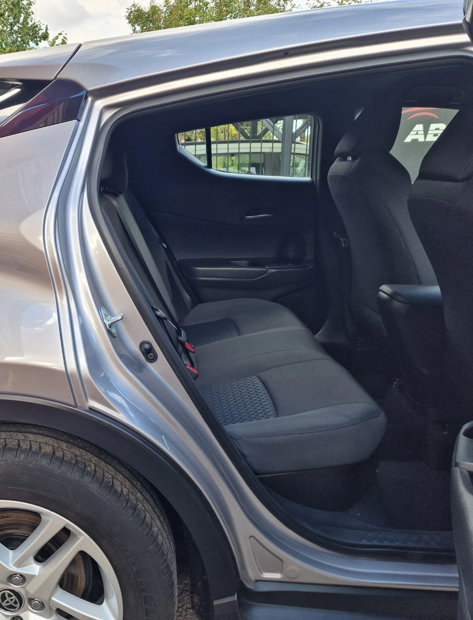 Toyota C-HR GERMANY2.0-184hp-CAMERA-LED- | Mobile.bg   12