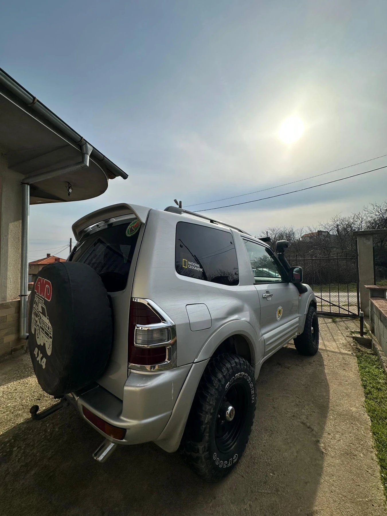 Mitsubishi Pajero, снимка 2 - Автомобили и джипове - 53732037